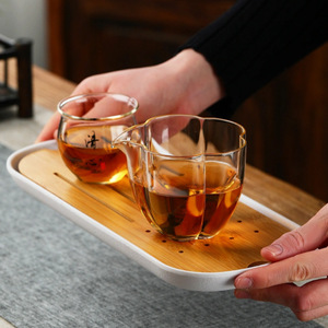 Carafe à thé en verre borosilicate de haute qualité, forme pétale de fleur, distributeur de thé, ensemble de thé Kung Fu, tasse à verser transparente résistante à la chaleur - Product Image 3