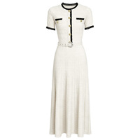 Robe midi élégante en tricot à manches courtes pour femmes, idéale pour l'été