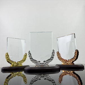 Escudo <span class=keywords><strong>de</strong></span> cristal a precio <span class=keywords><strong>de</strong></span> fábrica con placa <span class=keywords><strong>de</strong></span> cristal con base <span class=keywords><strong>de</strong></span> madera - Product Image 5