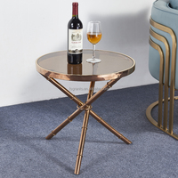 Table basse moderne de luxe en acier inoxydable avec plateau en marbre doré, petite table d'appoint ronde pour salon d'appartement, tables durables