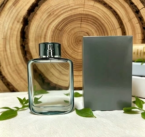 น้ำหอมผู้ชายยอดนิยม ขนาด 100 มล. กลิ่นไม้หอมสดชื่น ติดทนนาน เหมาะสำหรับใช้ทุกวัน สเปรย์ EDT ให้ความรู้สึกสดชื่นและอ่อนโยน - Product Image 2