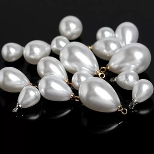<span class=keywords><strong>SOJI</strong></span> - Colgantes y Pendientes de Perlas Blancas en Forma de Gota de Agua, Cuentas y Dijes de Aleación para la Fabricación de Joyería DIY - Product Image 5