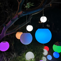 Boules lumineuses de Noël en plastique imperméables en gros, décorations de Noël, boules lumineuses LED