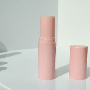 Envases de Bálsamo Labial Cosmético Baratos de Fábrica, Envases de Lápiz Labial Únicos con Logotipo Impreso en Seda Personalizado - Product Image 3