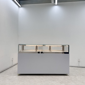 Vitrina Refrigerada Comercial de Vidrio Abierta de un Solo Nivel para Exhibición de Pasteles Enteros en Panaderías Modernas de Alta Gama - Product Image 5