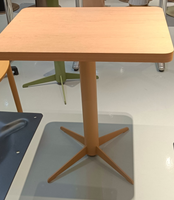 Table de bar carrée moderne en bois, usage commercial, surface HPL, base de pieds, 2 places, bar à domicile, supermarché