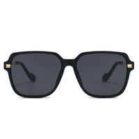 Lunettes de soleil rectangulaires polarisées punk de créateur personnalisées à la mode de luxe pour hommes et femmes Lunettes de soleil