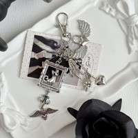 Porte-clés Gothique Punk Métal Esthétique Sombre, Breloque Chat Noir, Cadre, Aile, Cœur, Cadenas, Pendentif de Sac Multi-Pampilles, Porte-clés Fille Alternative