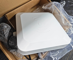 เครื่องอ่าน RFID แบบติดตั้งถาวร UHF รุ่น RNA06-B ความถี่ 860-960MHz วัสดุ ABS ปรับระยะการอ่านได้ 0-12ม./0-15ม./0-35ม. เชื่อมต่อผ่าน Ethernet + พอร์ต RS232 ระยะไกล - Product Image 2