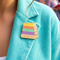 Nouvel Arrivage : Pin's en émail personnalisé en métal, motif livre, pour les amateurs de livres, idéal comme cadeau souvenir, vente en gros, avec carte personnalisée