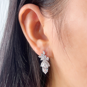 Boucles d'oreilles Messi Jewelry MSE-838 en or blanc 18 carats avec diamants marquise pour femmes - Product Image 6