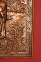 Décoration murale encadrée en laiton plaqué or, motif éléphant en relief, style Feng Shui moderne, faite à la main, pour la décoration intérieure