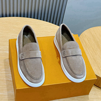 Mocassins Penny en daim souple pour hommes, importés d'Italie, authentiques, à enfiler, semelle extérieure blanche antidérapante, chaussures décontractées et habillées