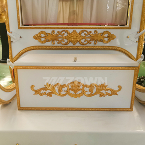 รถม้าไฟฟ้า ZOWN รุ่น Royal Horse Carriage สีขาวทอง พร้อมล้อทึบ สำหรับทัวร์ในเมือง งานแต่งงาน และสวนสาธารณะ - Product Image 1