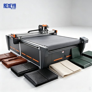 Machine de découpe de cuir à couteau oscillant CNC durable, de précision REMEYA, à faible coût, avec tolérance d'épaisseur synthétique, découpeuse à plat - Product Image 1