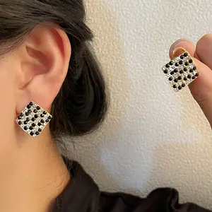 Black and White Diamond Earrings Simple Temperament Earrings