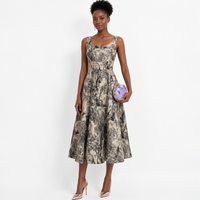 Robe élégante rétro en jacquard à col carré et bretelles, robe sans manches à taille cintrée pour femmes, robe trapèze