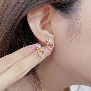 Pendientes de Plata de Ley con Baño de Dylam, Forma de Corazón, con Circonita Cúbica 5A, Joyería Fina para Mujer, Regalos de Aniversario y Cumpleaños - Product Image 3