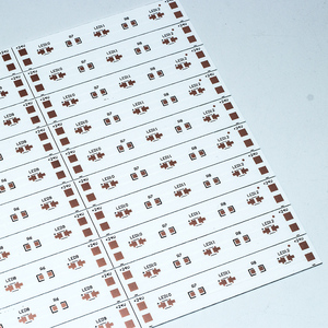 <span class=keywords><strong>Mankun</strong></span> Super Slim 1,6 mm pour PCB LED Certifié ISO9001/CE Épaisseur de cuivre 1 oz Surface OSP Fabriqué en usine Aluminium dur - Product Image 4
