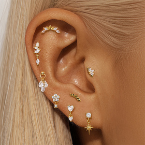 Pendientes de Mujer con Baño de Oro de 18K y Plata de Ley S925, Diseño Geométrico Liso en Forma de Marquesa, con Zirconia en Forma de Gota de Agua y Rosca Interna - Product Image 5