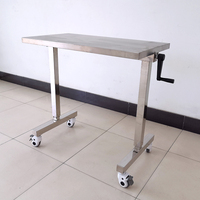 Table d'opération vétérinaire EUR VET 304 en acier inoxydable, réglage manuel de la hauteur, roulettes universelles avec freins, antirouille