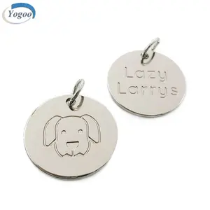 גבוהה סוף עגול מותאם אישית לוגו כסף אבץ סגסוגת כלב קסמי להכנת תכשיטים