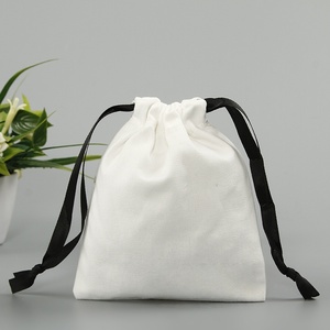 Sacs à bijoux personnalisés en coton biologique avec logo sur mesure et cordon de serrage, en matériau recyclable, pour montres et lunettes, cadeau de luxe - Product Image 1