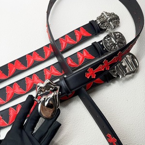 <span class=keywords><strong>Cintura</strong></span> Vintage in Lega con Patch in Pelle e Farfalla <span class=keywords><strong>Rossa</strong></span>, Unisex, 3.7cm X 108cm, Stile Roller Funk Lip Cross America Celebrity - Product Image 2