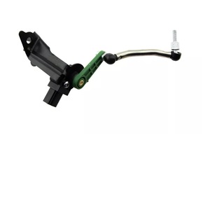 Capteur de hauteur de véhicule Audi 8R0941286 avec support pour remplacement et réparation, compatible Europe - Product Image 2
