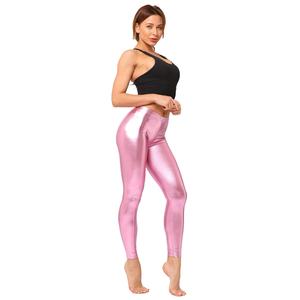 Pantalon de yoga fluide brillant avec logo personnalisé pour femmes, leggings en similicuir brillant couleur bonbon, leggings de fitness push-up, vêtements de club, vêtements de danse - Product Image 5