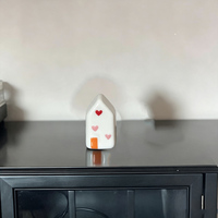 Miniatures de maisons en céramique peintes à la main, ornements décoratifs d'amour imprimés, décoration de table créative, style européen, petite maison, villa