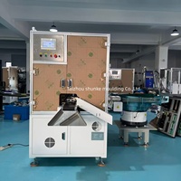 Máquina Automática de Alta Velocidad para el Revestimiento, Relleno y Ensamblaje de Tapas con Motor y Rodamientos para Inserción de Espuma de PE, Lámina de Aluminio y Juntas