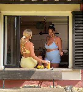 Nouvel arrivage de débardeur à dos nu pour filles, <span class=keywords><strong>short</strong></span> et <span class=keywords><strong>short</strong></span>, vêtements de <span class=keywords><strong>sport</strong></span> et d'entraînement, <span class=keywords><strong>ensemble</strong></span> de yoga et de fitness - Product Image 6