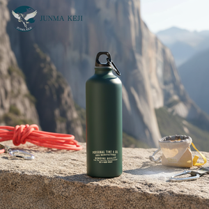 กระติกน้ำพกพาแบบขายส่ง น้ำหนักเบา ดีไซน์ทันสมัย เรียบง่าย ขนาด 750 มล. ทำจากอะลูมิเนียม พร้อมฝาปิด <span class=keywords><strong>ส</strong></span>ำหรับสำนักงานและการออกกำลังกายเบาๆ - Product Image 4