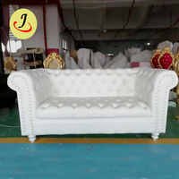 Neues Produkt Fabrik-Großhandel Massivholz Europäischer Stil Zweisitzer-Sofa für Hotel Hochzeit Event Apartment Wohnzimmer Modern