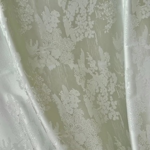 Tissu satiné en polyester tissé extensible, doux, de qualité supérieure, à motifs floraux, pour vêtements féminins, motif Botanical Mountain Stream, vente en gros # 137 - Product Image 1