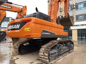 Excavatrice d'occasion Doosan DX560lc-9C DX560 55 tonnes, excavatrice Doosan d'occasion pour travaux de terrassement et de construction minière avec attache rapide - Product Image 1