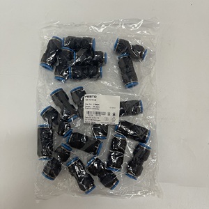 ข้อต่อลมแบบเสียบเข้า QS-12-10-20 ของแท้ 100% - Product Image 1