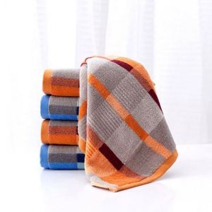 Serviette de bain d'hôtel en coton pur, 100 % coton, logo personnalisé, qualité supérieure, séchage rapide, écologique - Product Image 2