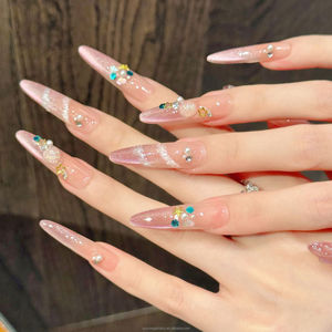 Unghie Finte Rosa Stile Francese a Piede di Gallina con Piccole Perle, Unghie Artificiali Lunghe a Stiletto Press-on - Product Image 1