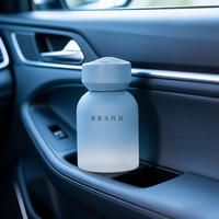 Diffuseur de voiture floral de luxe 120 ml, option logo personnalisé, parfum naturel longue durée multi-accords, notes de thé et épicées, design moderne 20+
