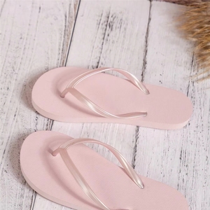 Sandalias de Playa para Mujer, de PVC, con Tira Delgada Clásica, Ligeras, para Verano, Venta al Por Mayor, Logotipo Personalizado, Compra al Por Mayor - Product Image 3