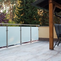 Vente en gros de balustrades en verre sans cadre modernes, poteaux en acier inoxydable 316, plaque de base pour garde-corps, garde-corps pour piscine extérieure, balcon, escalier