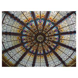 Dôme en verre plombé décoratif et écologique avec un design gothique victorien et des camées en laiton pour les hôtels et les salles - Product Image 4