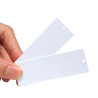 Carte RFID vierge en PVC résistante aux intempéries, personnalisable, pour le suivi de la chaîne d'approvisionnement et l'identification des actifs
