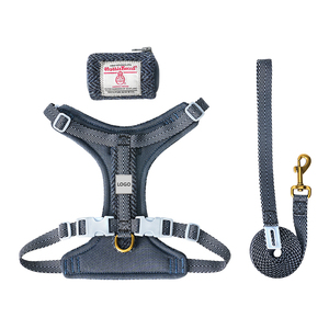 Pettorina per Cani Personalizzata OEM con Logo, Traspirante, di Lusso, con Guinzaglio e Accessori per Sacchetti Igienici, in Pelle, Regolabile, alla Moda, Morbida - Product Image 1