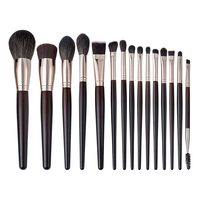 Ensemble de pinceaux de maquillage pour les yeux et le visage en poils de chèvre en gros, étiquette privée, noir, haute qualité, compatible avec le correcteur