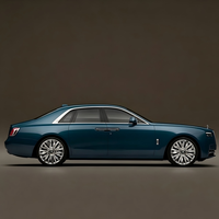 Nouvelle berline de luxe 5 places de grande taille à moteur essence 6.7T, marque mondiale de premier plan, modèle Ghost 2024, pour usage professionnel, avec toit ouvrant panoramique gauche.