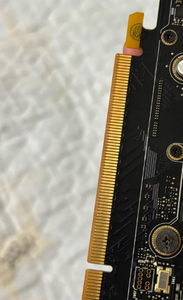 การ์ดจอ P6000 24GB สำหรับเวิร์กสเตชัน ประสิทธิภาพสูงสำหรับการสร้างแบบจำลอง 3 มิติ การตัดต่อวิดีโอ และงานออกแบบ - Product Image 2