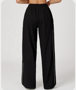 <span class=keywords><strong>Pantaloni</strong></span> da Yoga da Donna Attivi a Gamba Larga, <span class=keywords><strong>Morbidi</strong></span> <span class=keywords><strong>in</strong></span> Cotone Elasticizzato a Quattro Vie, Traspiranti <span class=keywords><strong>con</strong></span> Tasche, Ideali per il Relax e i Viaggi - Product Image 2